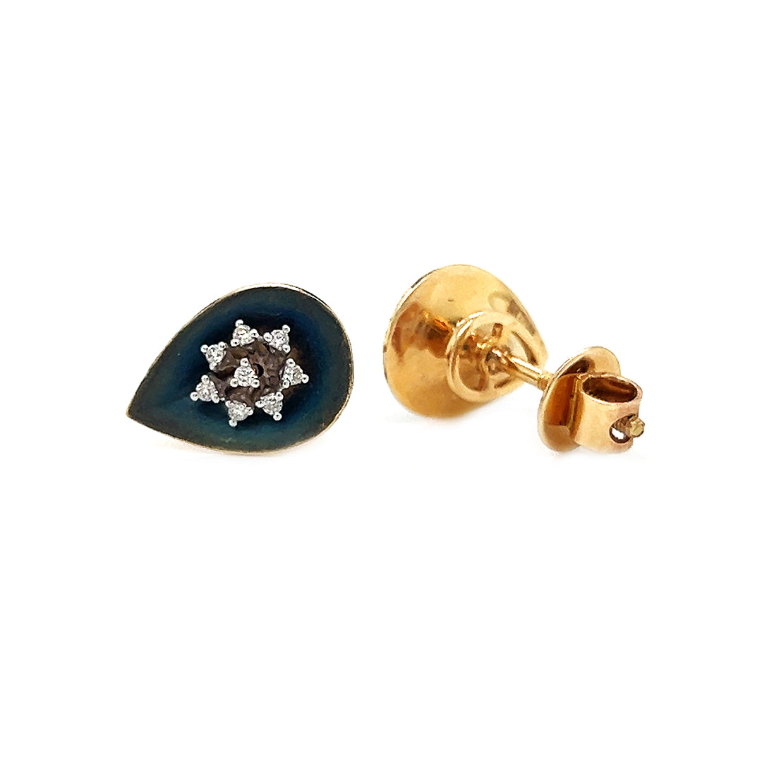 Natural Diamond Leaf-Shaped Cocktail Stud Earrings, in Yellow Gold