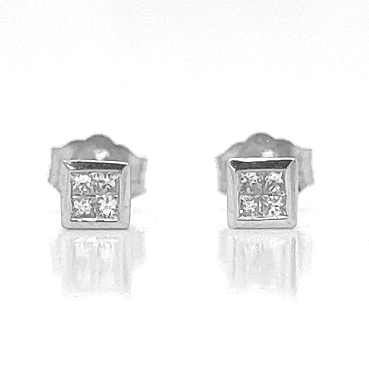 Natural Diamond Earring Studs, in White Gold