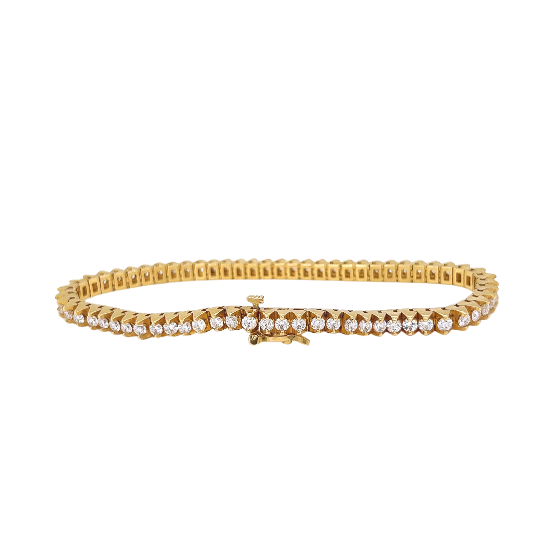 Natural Round Diamond Unique Design Tennis Bracelet, in Yellow Gold closure