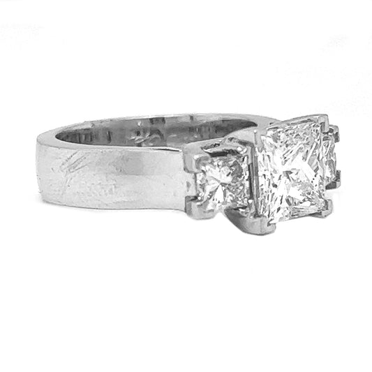 Natural Princess Cut Diamond 3 Stone Platinum Ring - Pre-owned