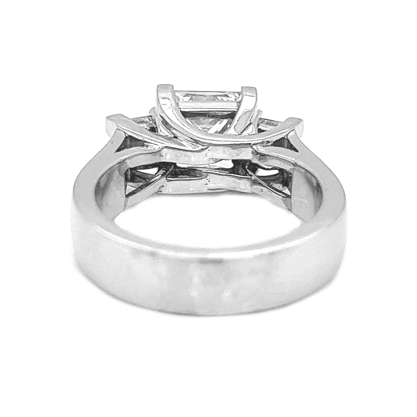 Natural Princess Cut Diamond 3 Stone Platinum Ring - Pre-owned