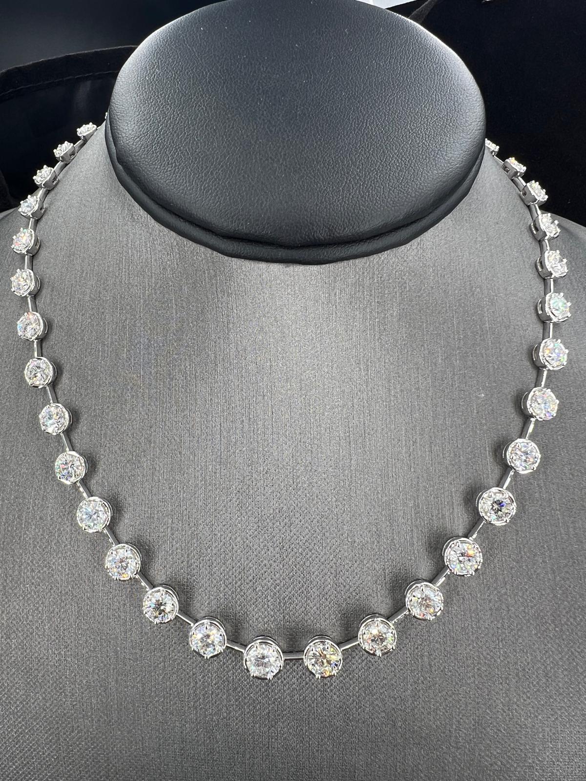 Natural Mined Round Diamond Bezel Link Necklace Platinum