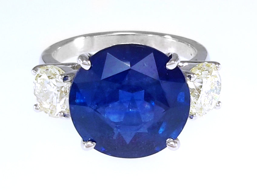 9.84 Carat Round Cut Heated Sri Lanka Sapphire GIA 6207456389