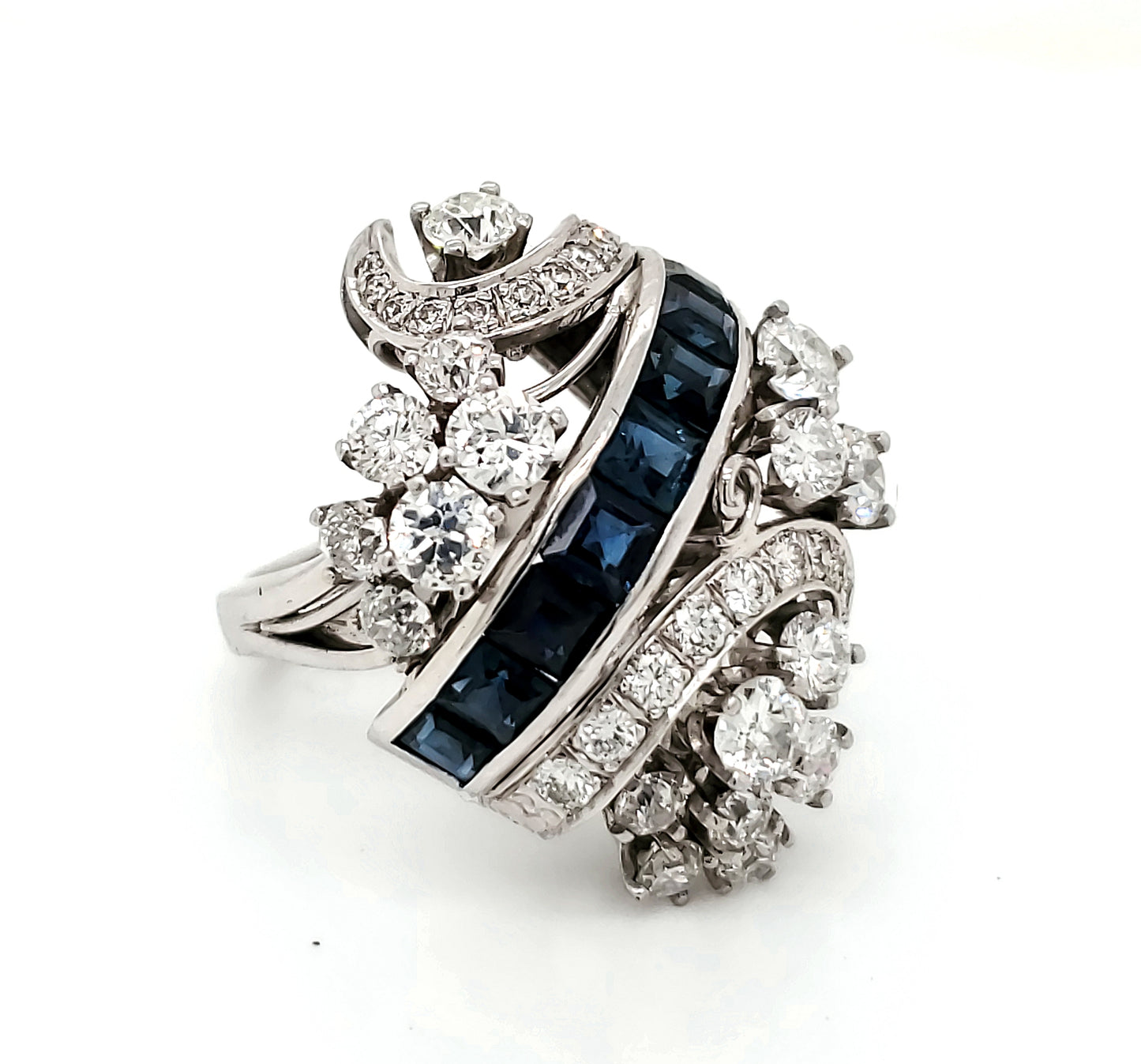 Natural 3 ct.t.tw. Diamond and Sapphire Cocktail Bridal Ring, in White Gold - Pre-owned (Copy)