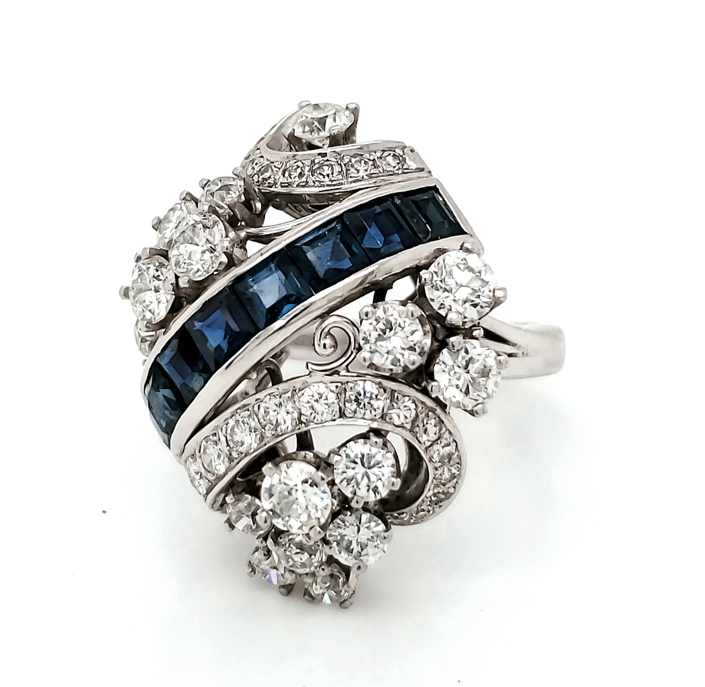 Natural 3 ct.t.tw. Diamond and Sapphire Cocktail Bridal Ring, in White Gold - Pre-owned (Copy)