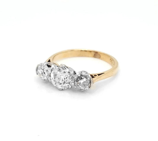 Vintage 3 Stone Ring with Natural European Cut Diamond Art Deco, in Yellow Gold -Pre-owned