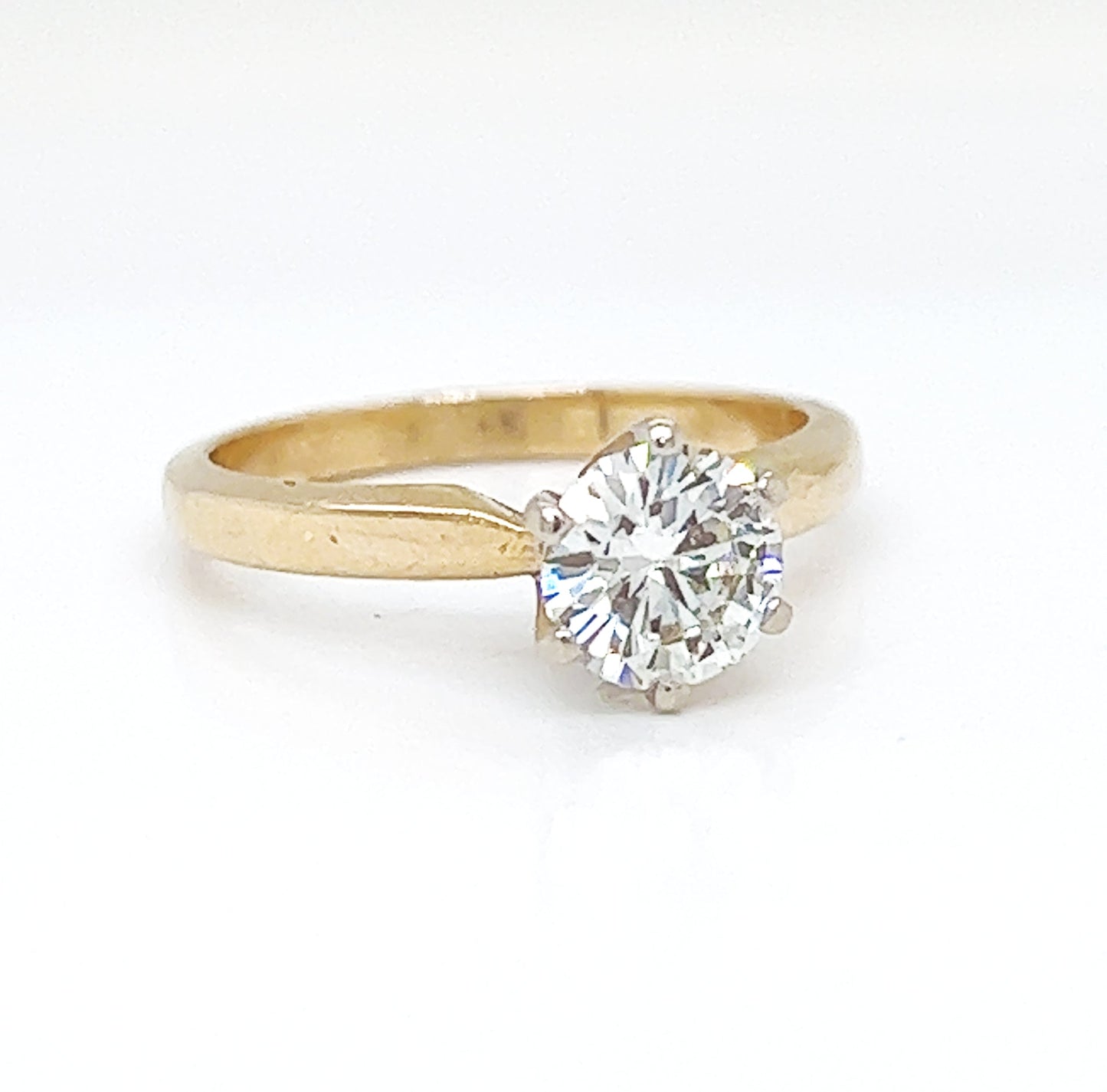Natural Round Diamond Solitaire Bridal Ring, in Yellow Gold - Pre-owned
