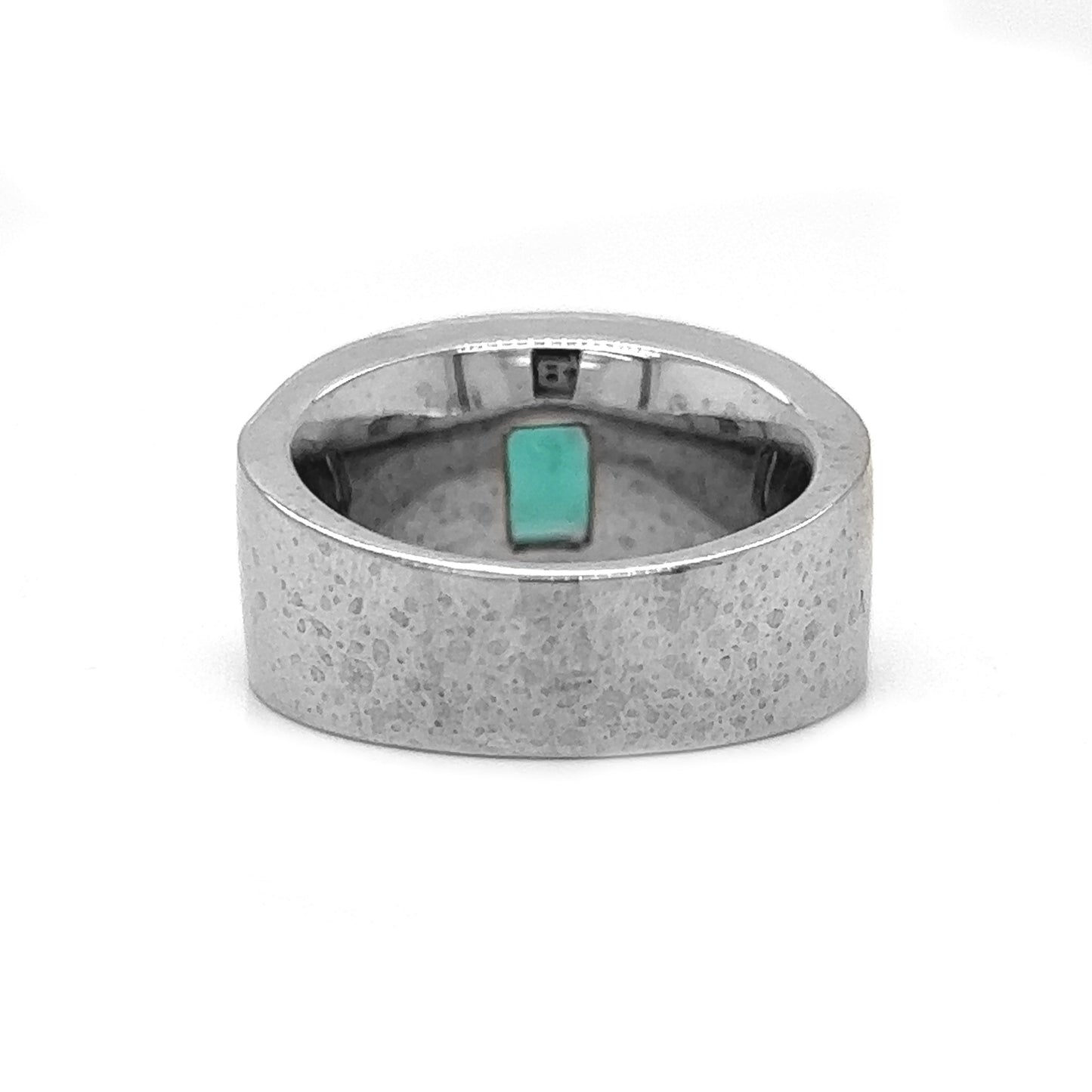 Natural Green Emerald Solitaire Bridal Ring, in Yellow Gold - Pre-owned