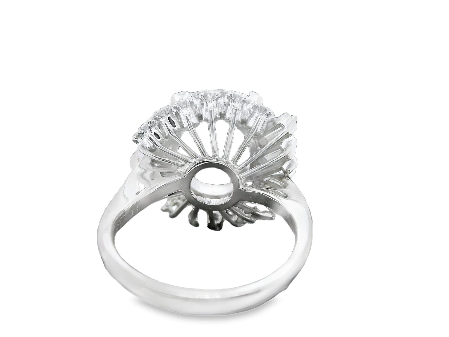 Semi-Mount Fits Oval with Natural Diamond Bridal Platinum Ring- Pre-owned