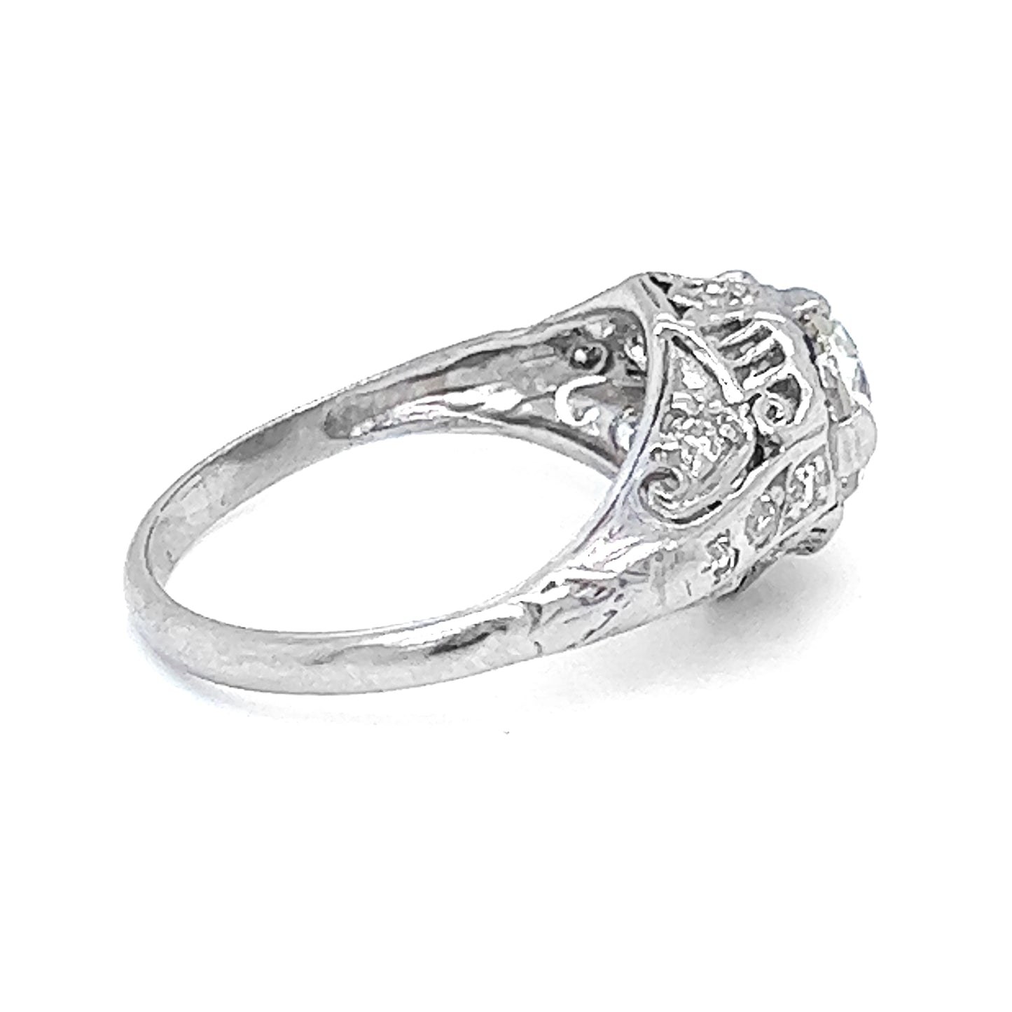 Natural Old Euro Diamond Art Deco Bridal Solitaire Ring, in Platinum - Pre-owned