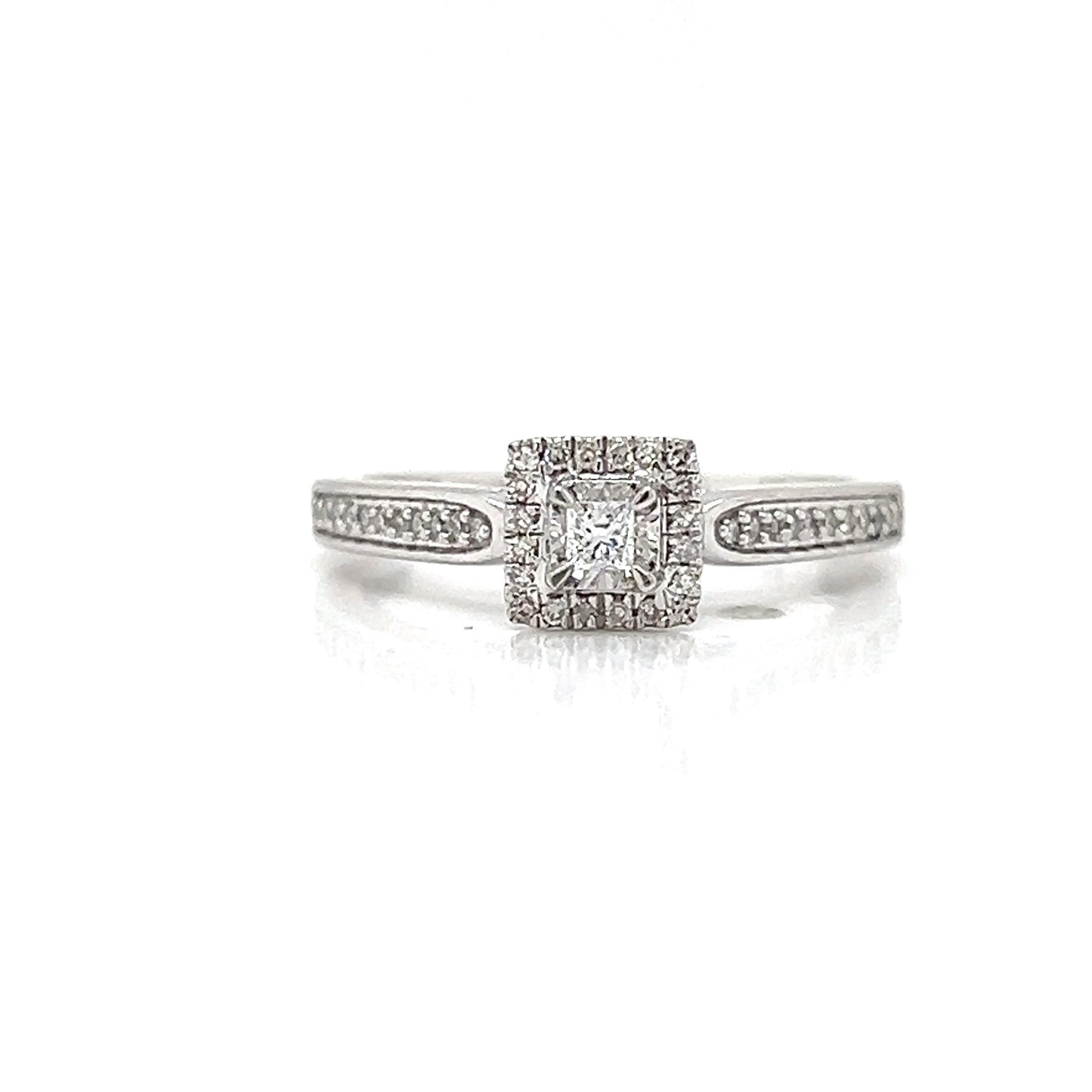 Natural Diamonds with Illusion Setting Cocktail Ring, in White Gold