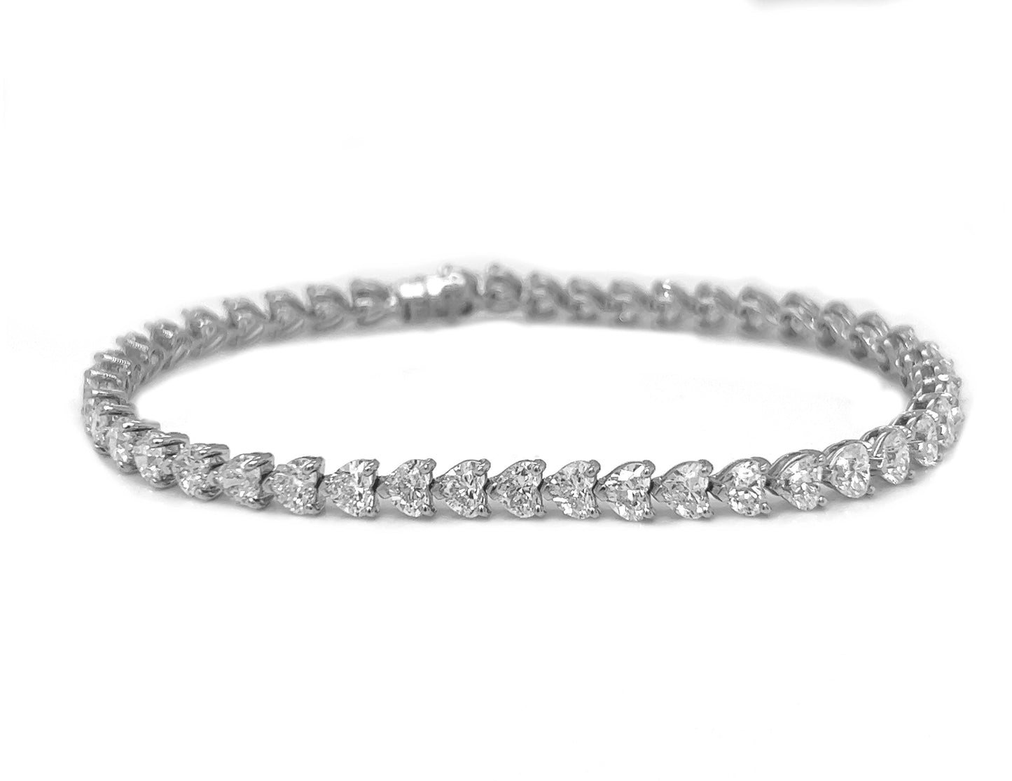 Natural Mined Diamond Heart Shaped Tennis Bracelet White Gold