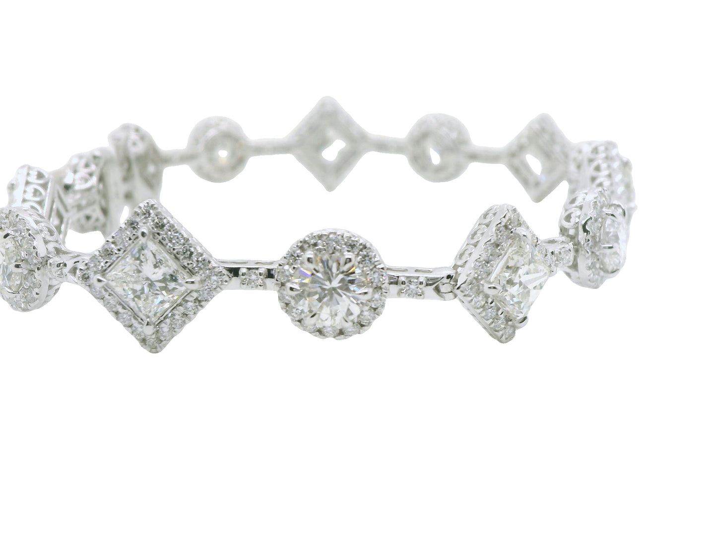 Natural Pear & Round Diamonds Link Bracelet, in White Gold
