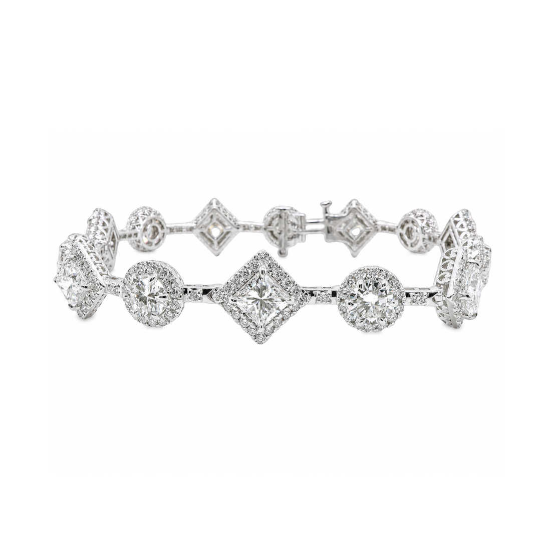 Natural Pear & Round Diamonds Link Bracelet, in White Gold