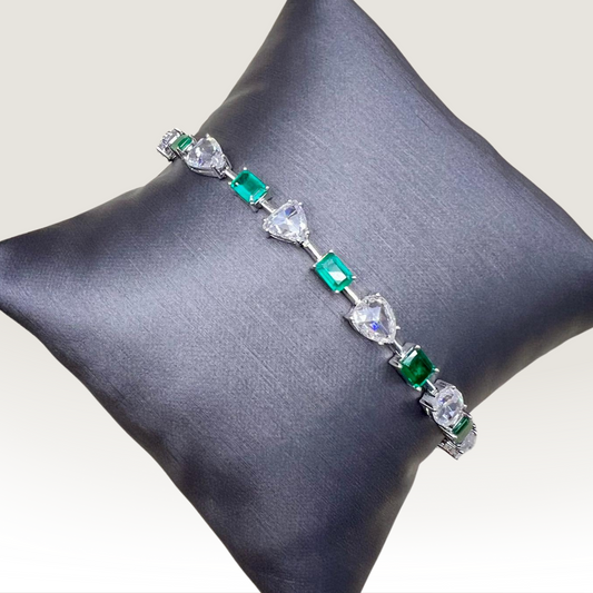 Natural Emerald Cut Green Emerald and Rose Cut Diamond Link Bracelet White Gold