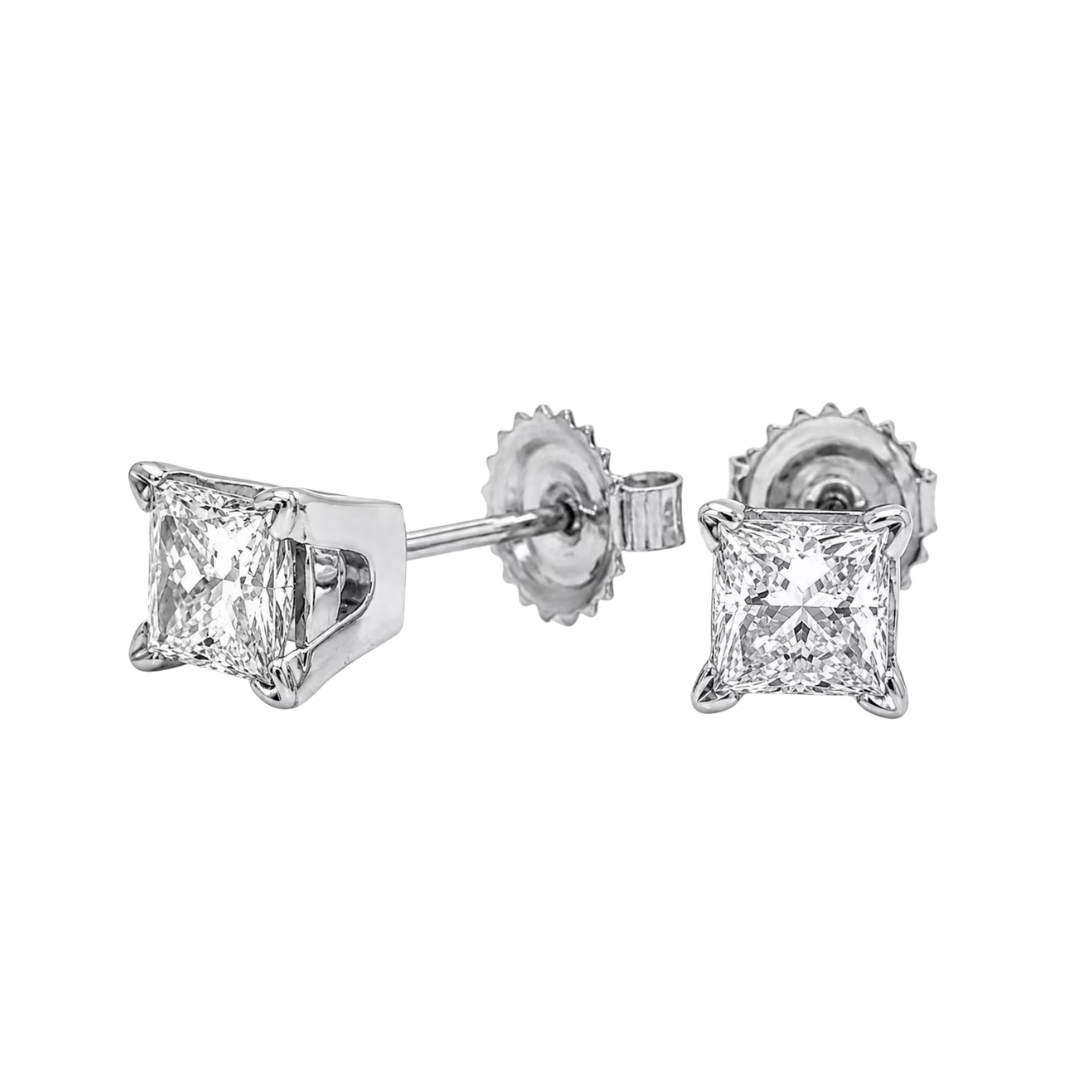 1.06 ct.tw. Natural Princess Cut Diamond Stud Earring side front