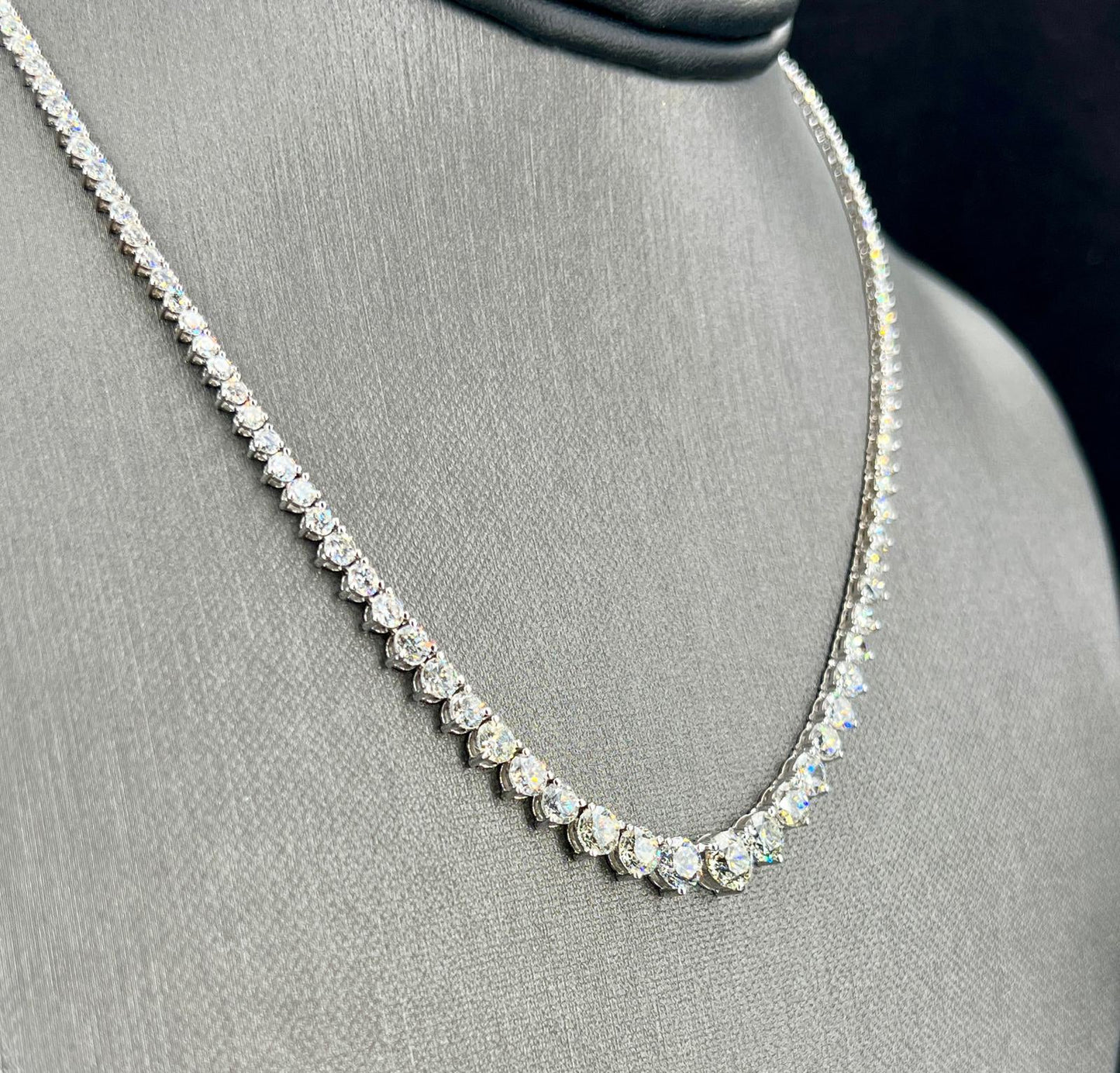 Natural Mined Round Diamond Rivera Graduating Necklace White Gold