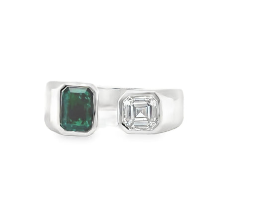 Natural Diamond and Green Emerald Ring, in White Gold