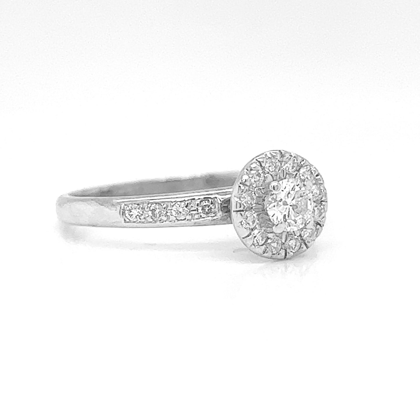 Natural Diamond Halo Ring, in White Gold - Pre-owned