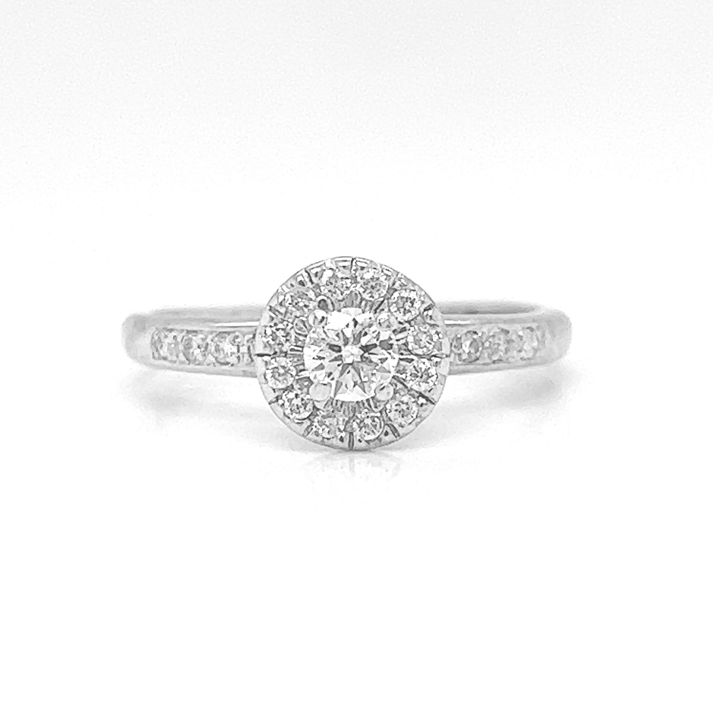 Natural Diamond Halo Ring, in White Gold - Pre-owned
