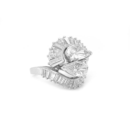 Natural Mined Pear Shaped and Baguette Diamond Yin Yang Art Deco Cocktail Ring Platinum