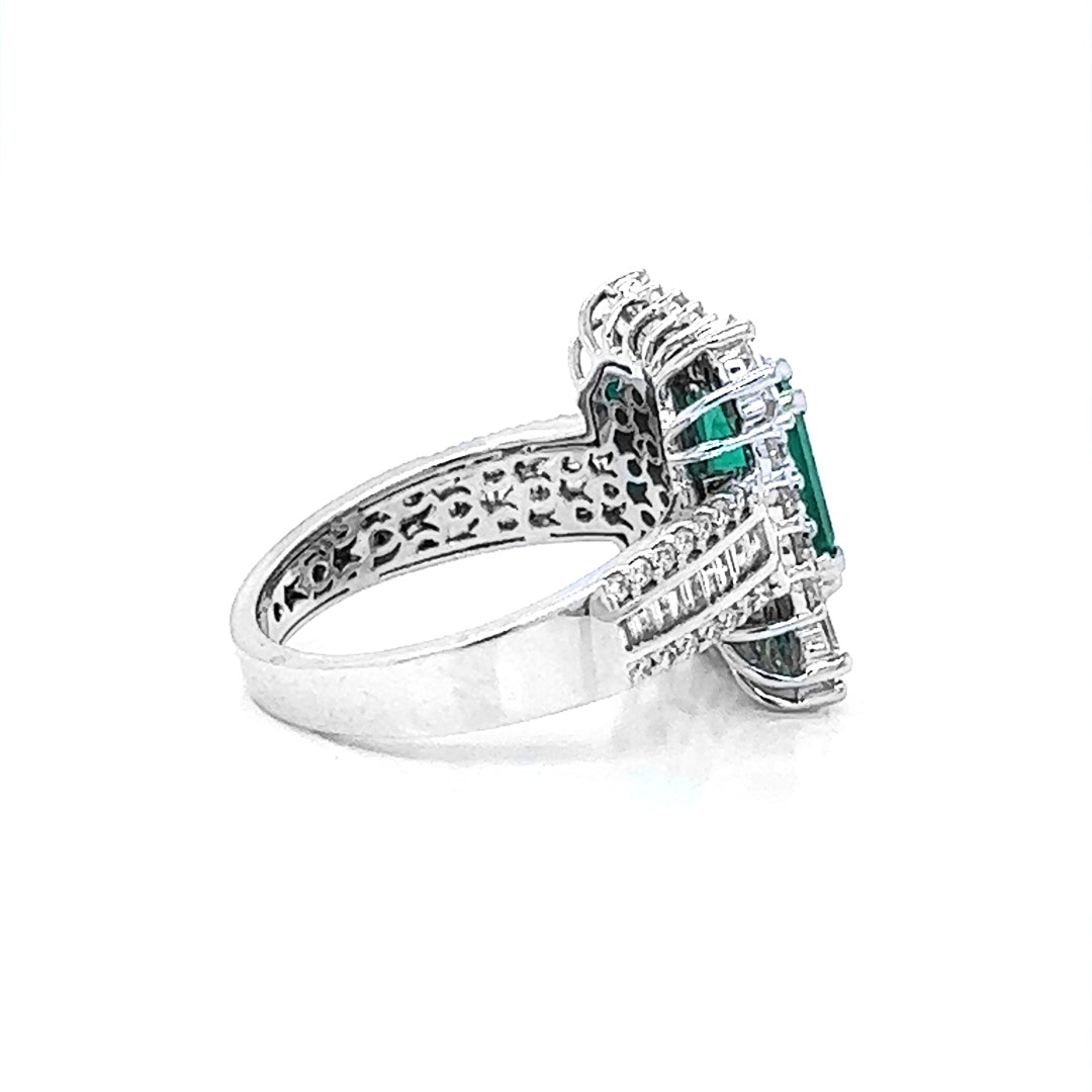 Natural Emerald and Diamond Halo Art Deco Cocktail Ring, in White Gold