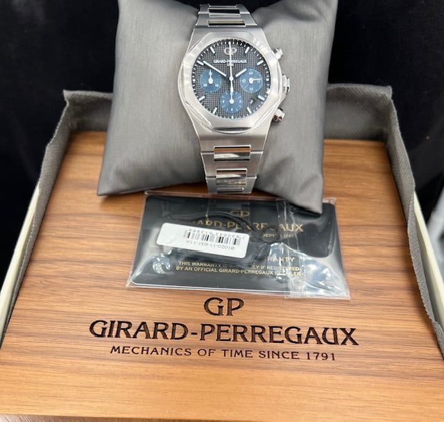 Girard Perregaux Laureato Stainless Steel 42 MM Full Set