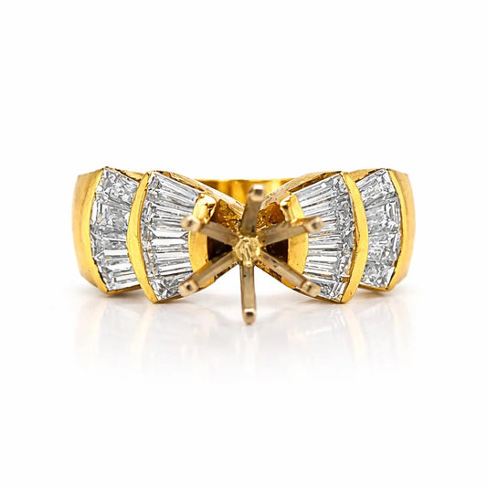 Semi-Mount Bridal Ring with Natural Baguette Diamond, in Yellow Gold