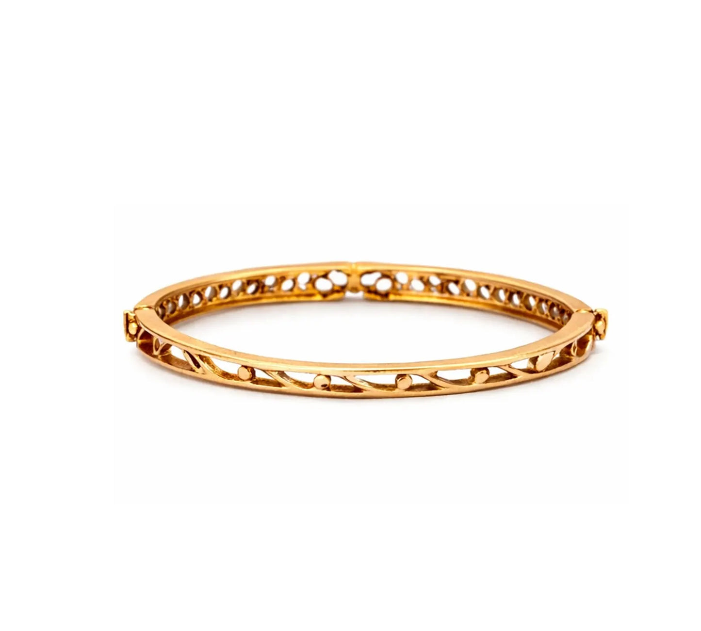 Natural Cushion and Oval Diamond Vintage Bangle, in Yellow Gold - Pre-owned