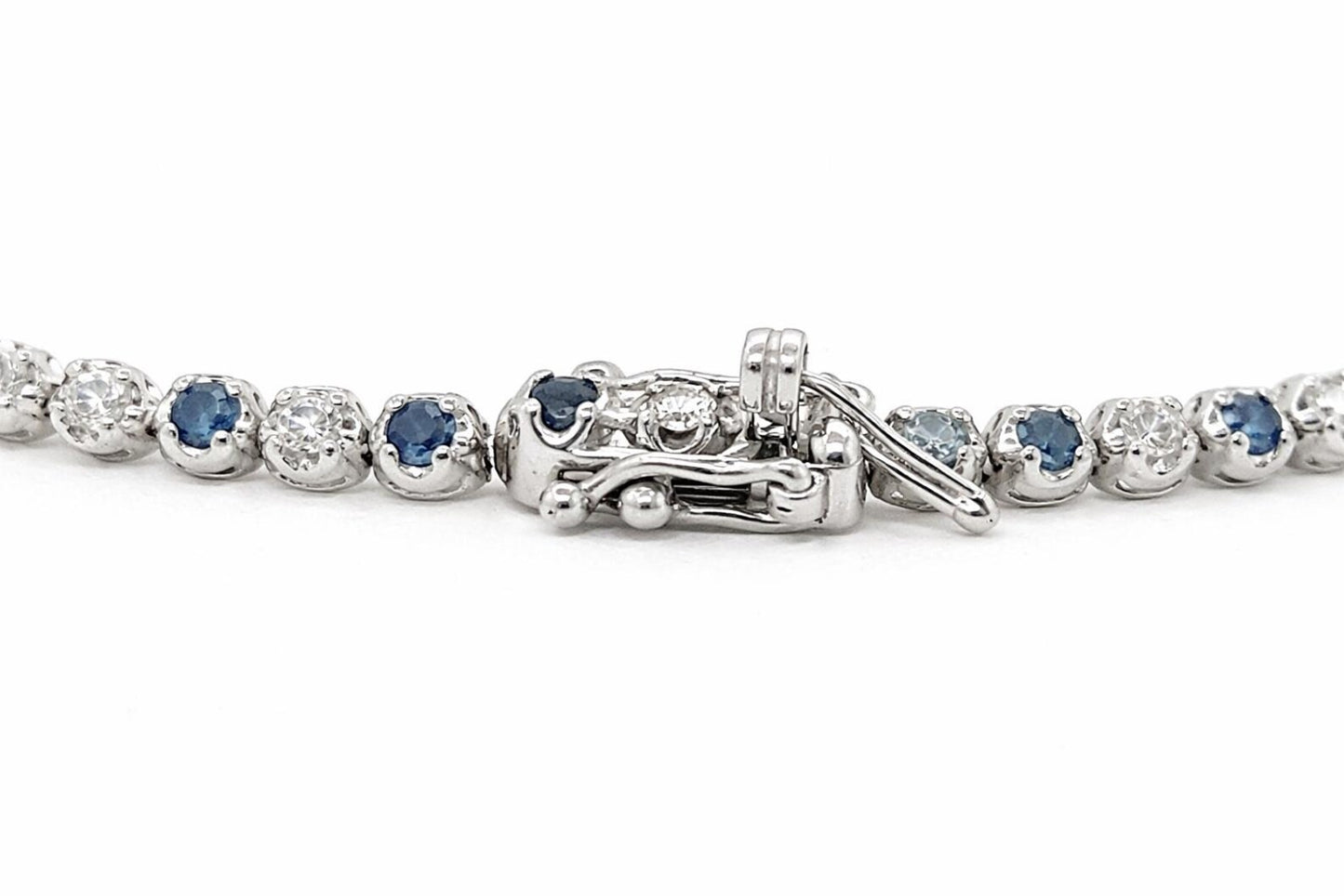 Delicate Tennis Bracelet with Natural Diamonds, in White Gold