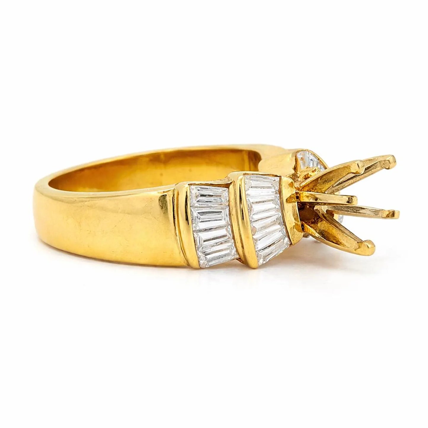 Semi-Mount Bridal Ring with Natural Baguette Diamond, in Yellow Gold