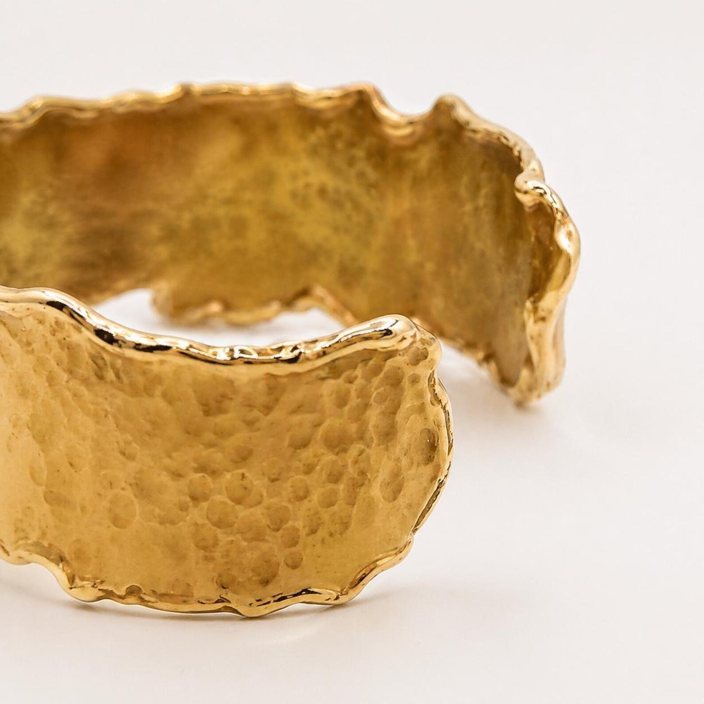 Solid Bangle Cocktail Cuff Unisex Solid Gold - Pre-owned